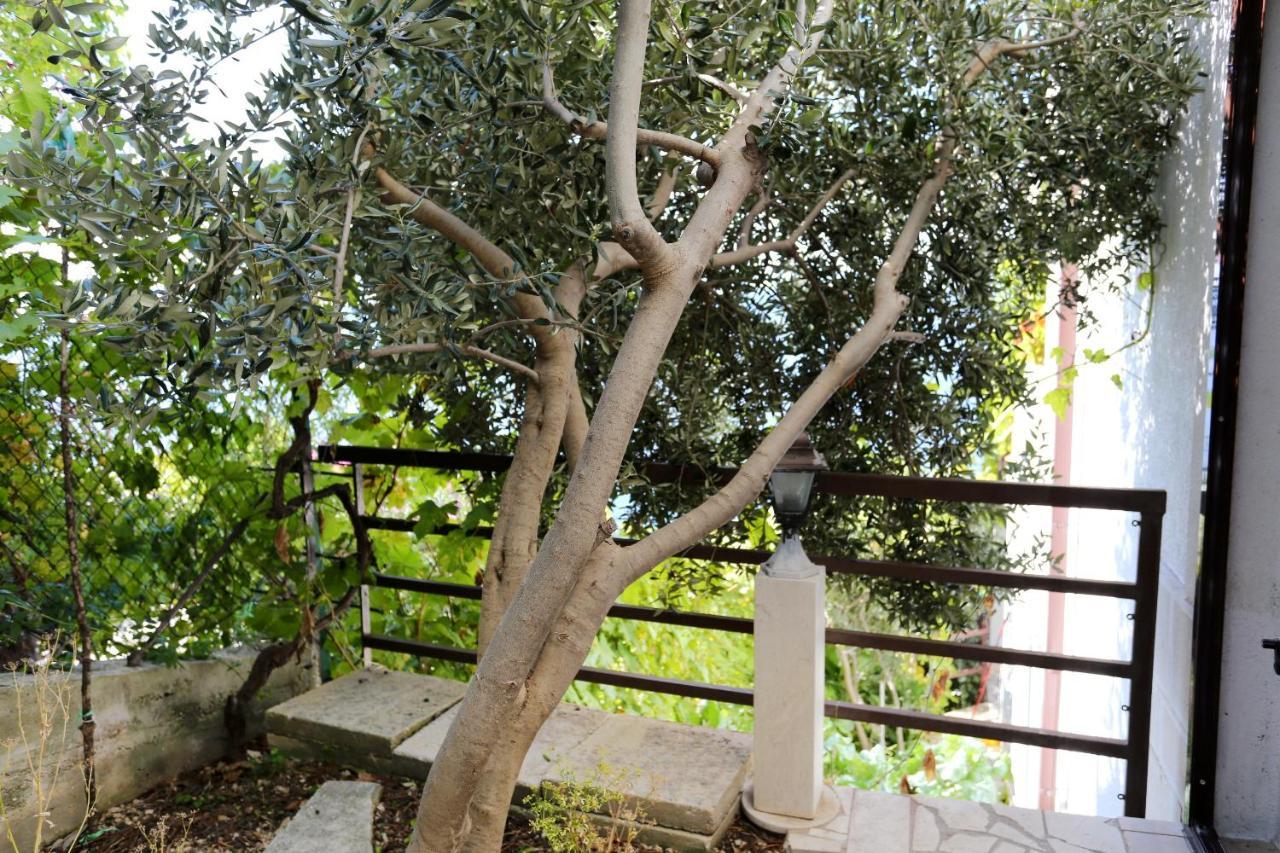 Apartment By The Sea Pisak, Omis - 1014